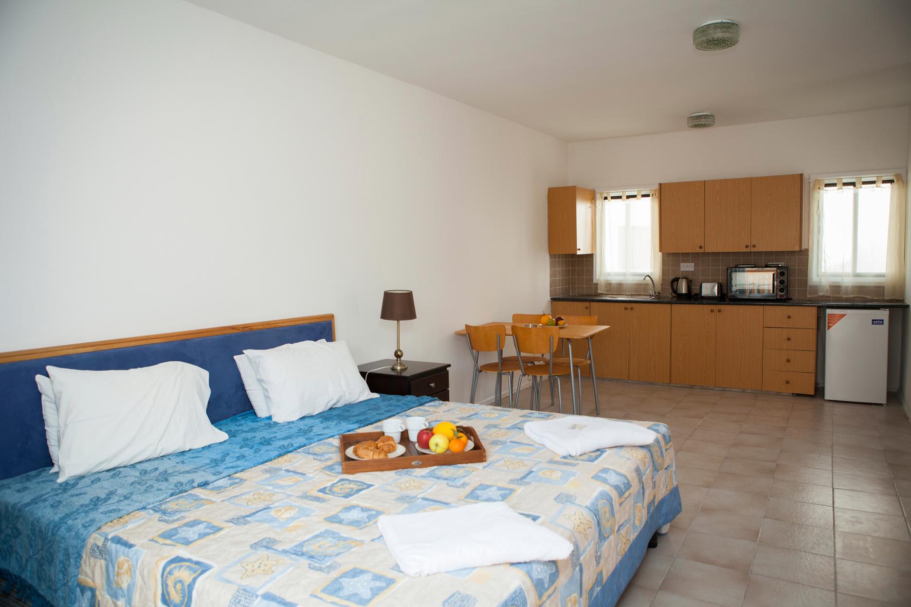 Alecos Hotel Apartments Pafos Dış mekan fotoğraf
