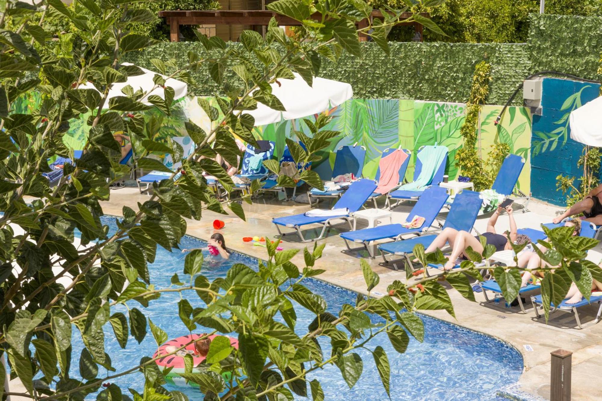 Alecos Hotel Apartments Pafos Dış mekan fotoğraf