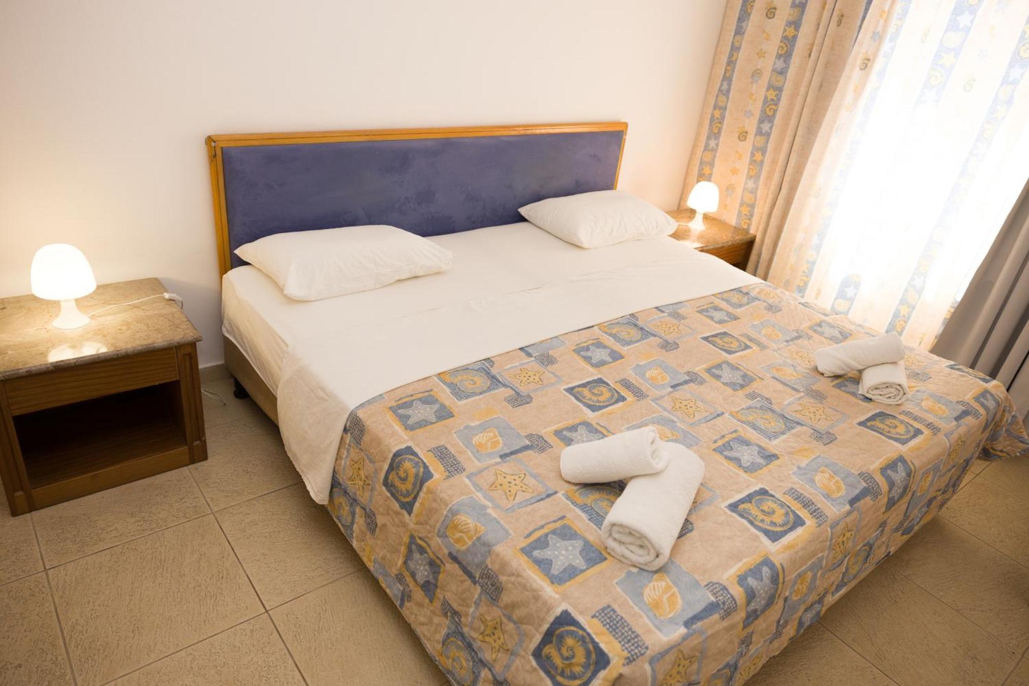 Alecos Hotel Apartments Pafos Dış mekan fotoğraf